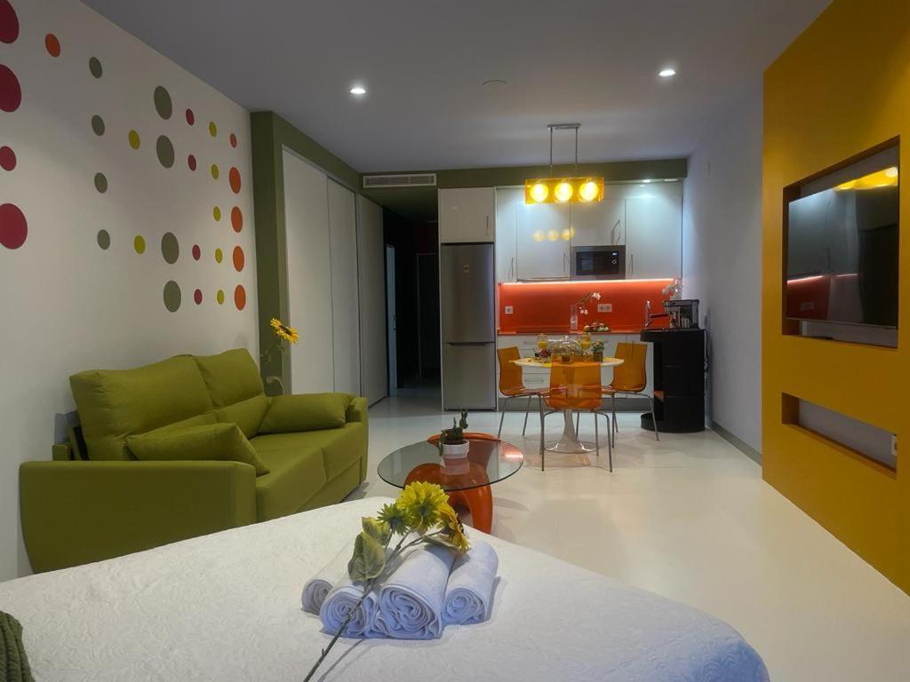 Lahola Glam Suites トレモリノス エクステリア 写真
